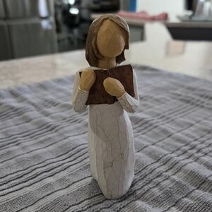 Willow Tree Love of Learning 6” figurine